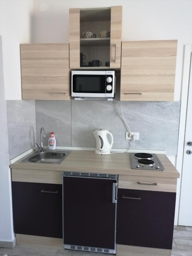 Apartmani Nevera Krk Town Exterior foto